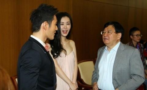 企业家和明星的小说,明星企业家传奇人生