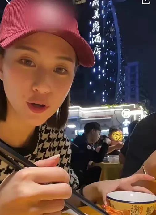 娱乐圈吃瓜小视频下载,小视频背后的秘密大曝光！